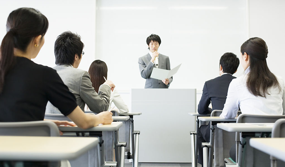 实施培训与知识转移